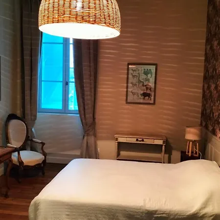 Aux Petits Soins Apartman