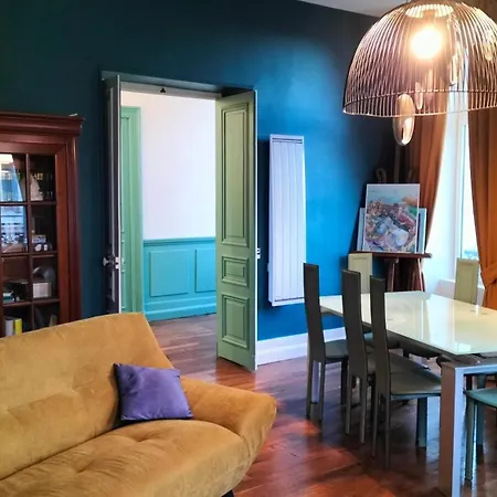 公寓 Aux Petits Soins *